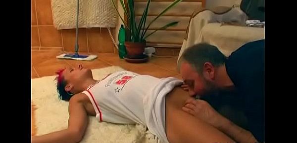  Stunning amateur hottie gives an old dude a steamy blowjob